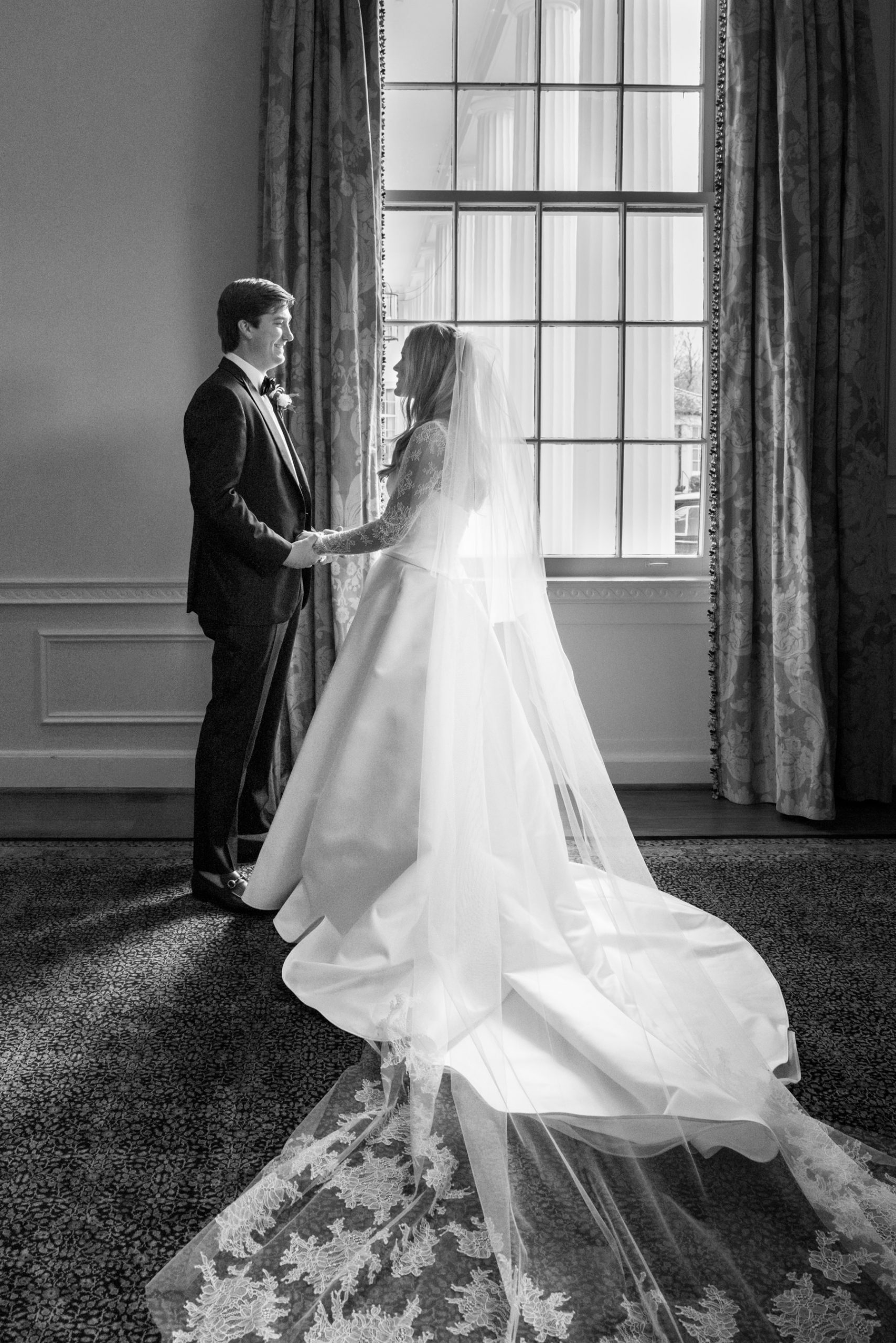 Timeless wedding photos from Charlotte wedding 