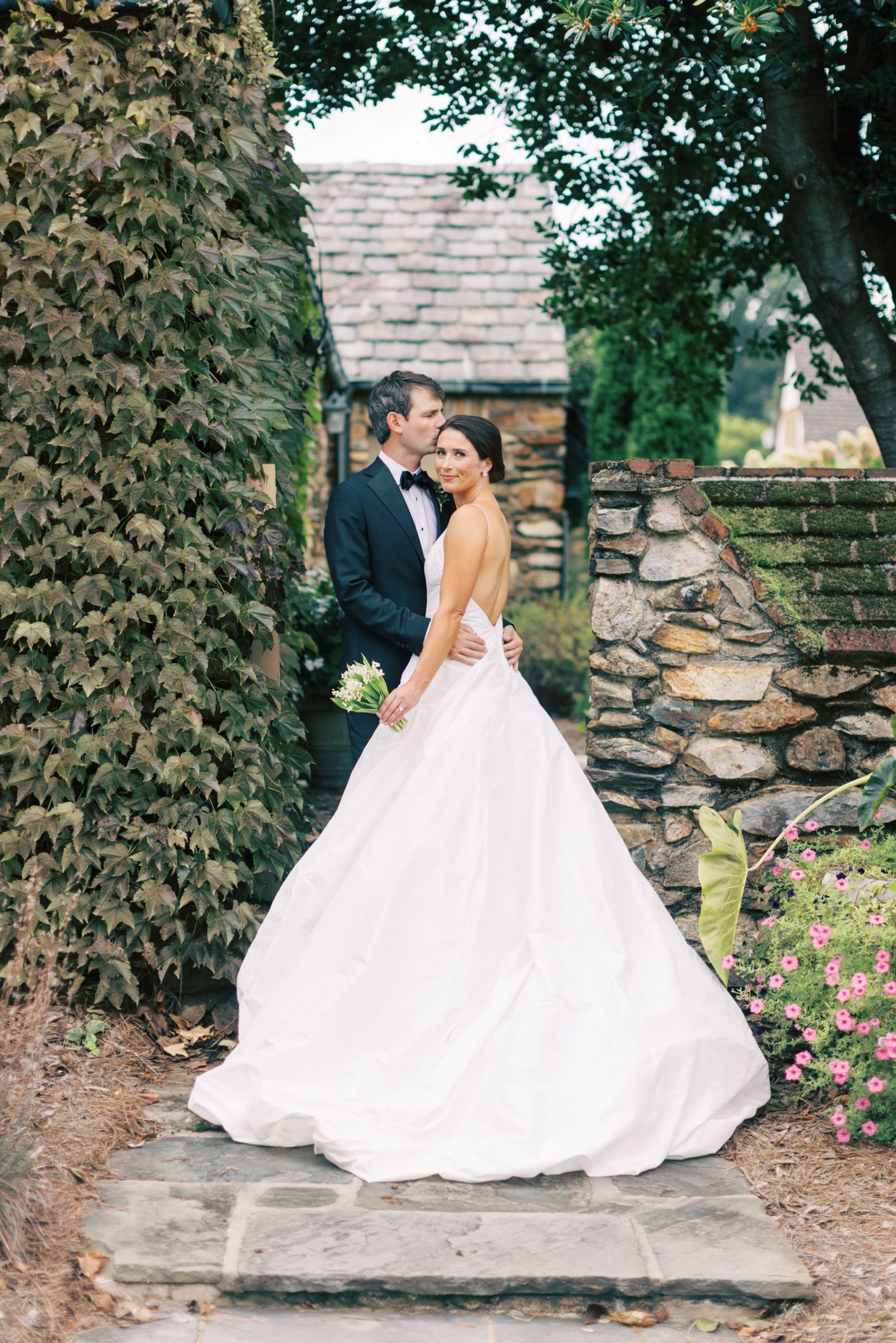 A Joyful, Stylish Wedding at Old Town Country Club in Winston-Salem